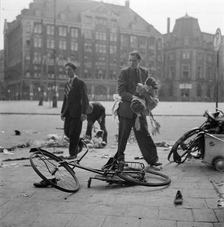 Copyright: Cas Oorthuys, collectie Nederlands Fotomuseum