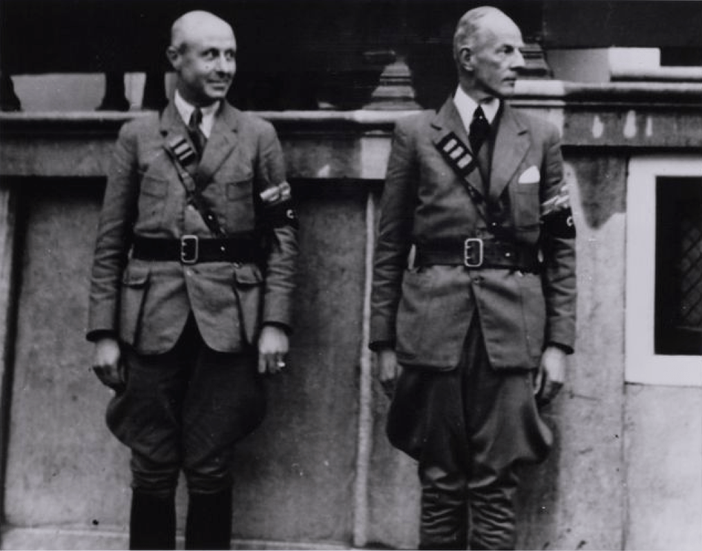 Rechts op de foto: C.F. Overhoff. Foto gemaakt door J.W. Hofman, collectie Stadsarchief Amsterdam