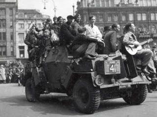 Lees meer over het artikel Cor Klees