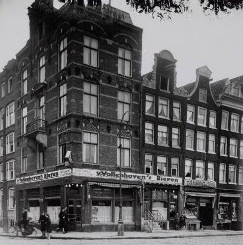 Aaltje Smorenberg Kadijksplein 8-12, Op de hoek café De Groote Slok