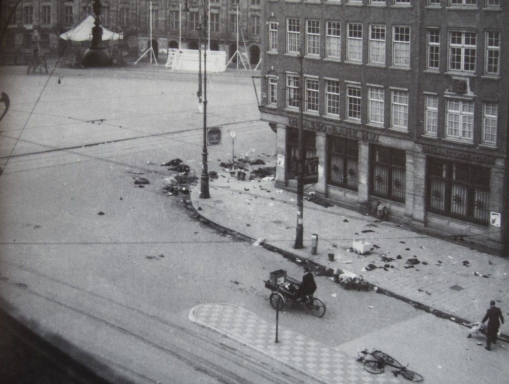 Foto: Margreet Meijboom van Konijnenburg. Gemaakt vanuit de Bijenkorf.